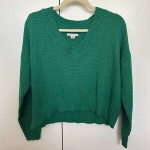 American Eagle V-Neck Cropped Sweater - Size S